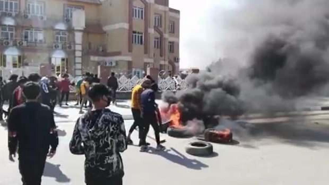 Irak'ta işsizlik protestoları: Zikar'da valilik binası taşlandı
