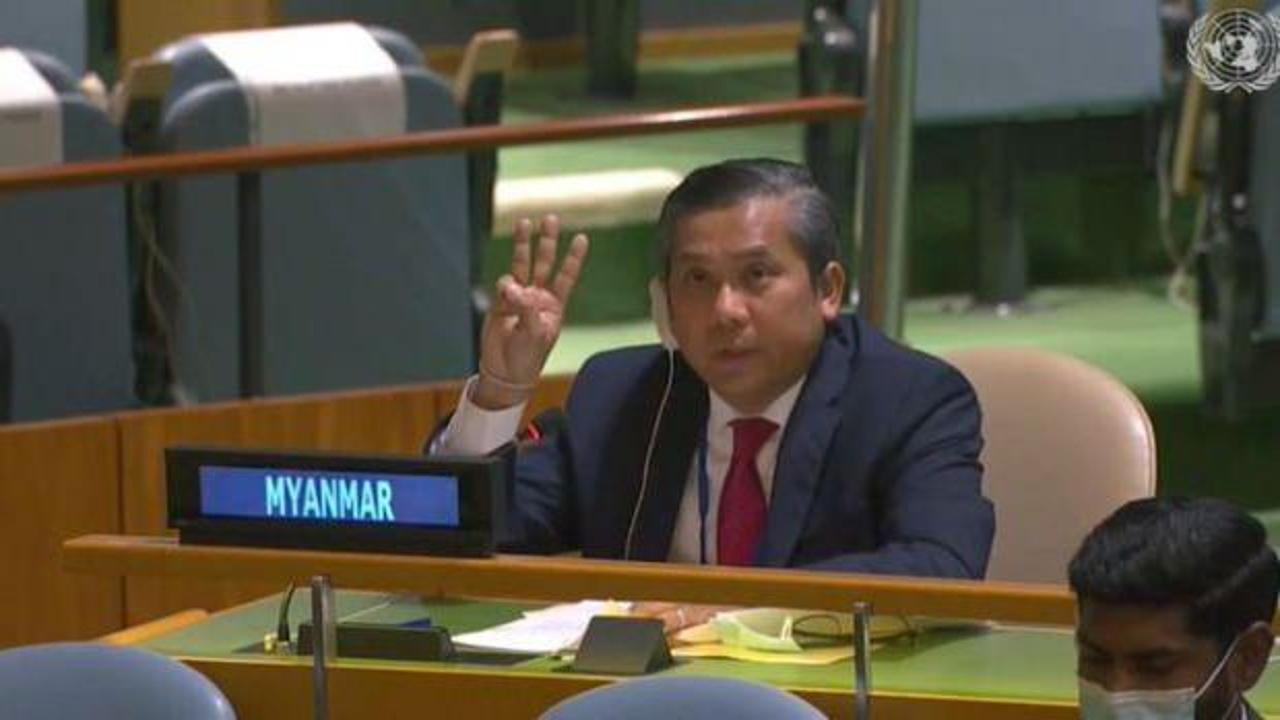 Myanmar’da askeri yönetim, darbeyi eleştiren BM Büyükelçisini görevden aldı
