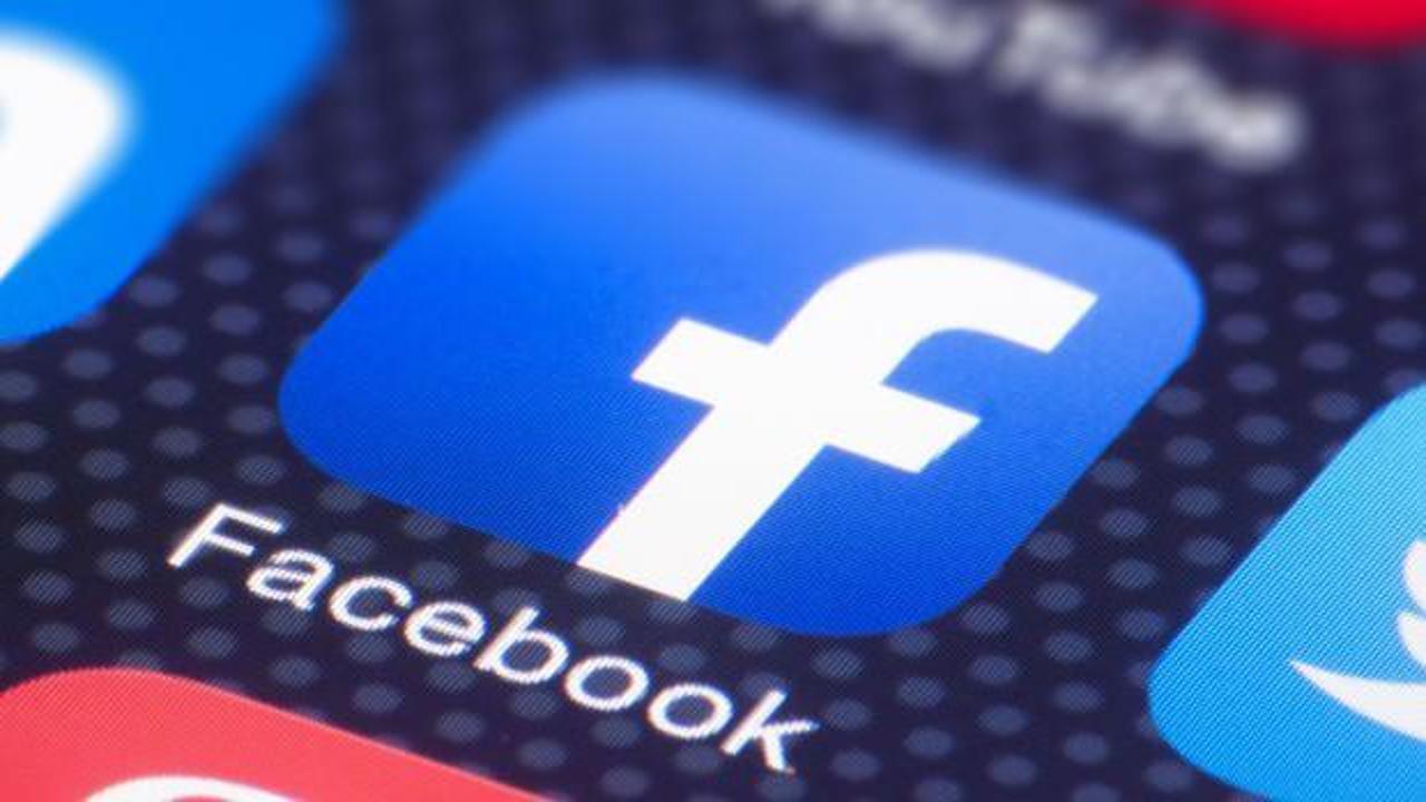Facebook'a ırkçılık soruşturması