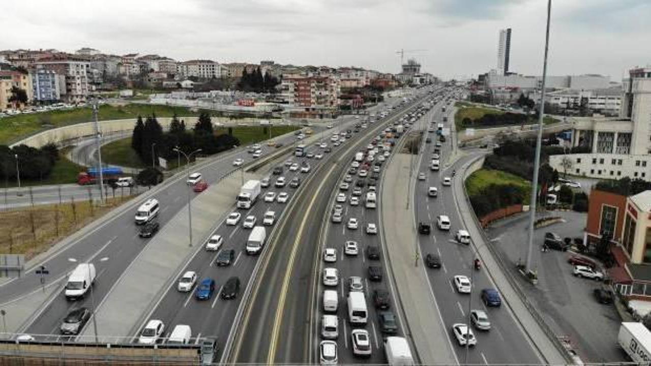 İstanbul’da 8 Mart nedeniyle bazı yollar trafiğe kapatılacak