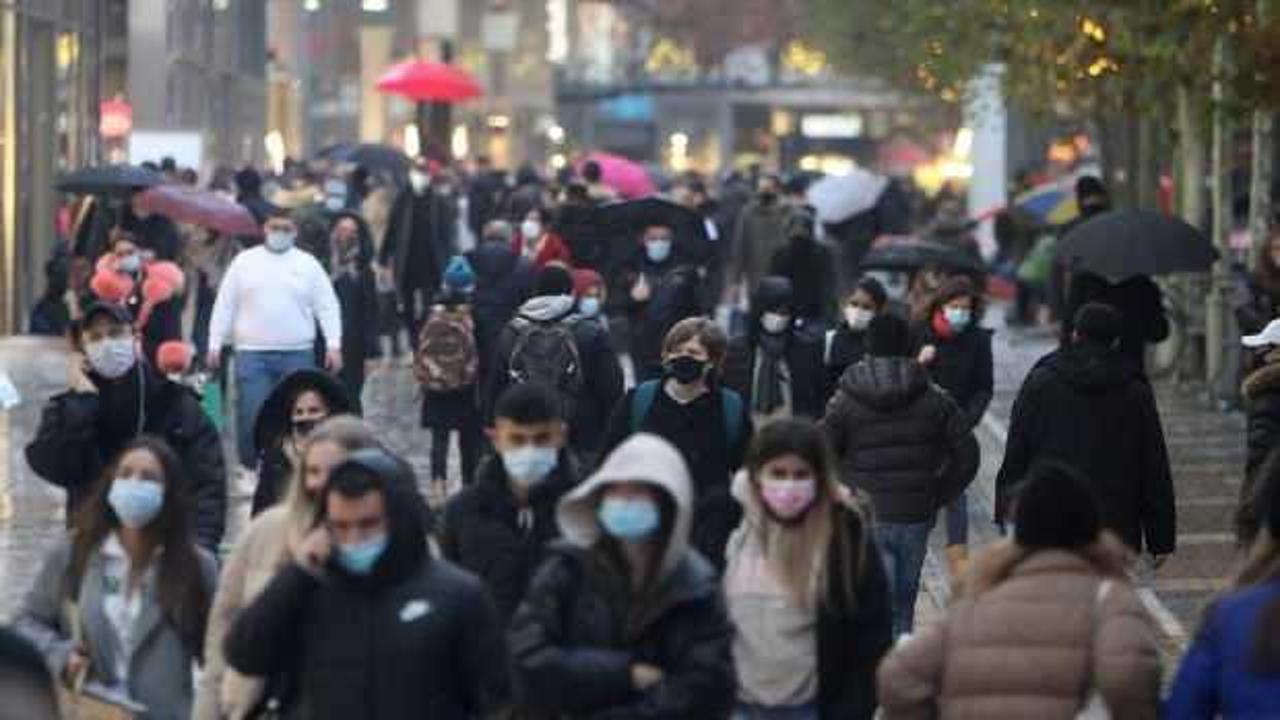 Almanya'da son 24 saatte 255 kişi koronavirüsten hayatını kaybetti