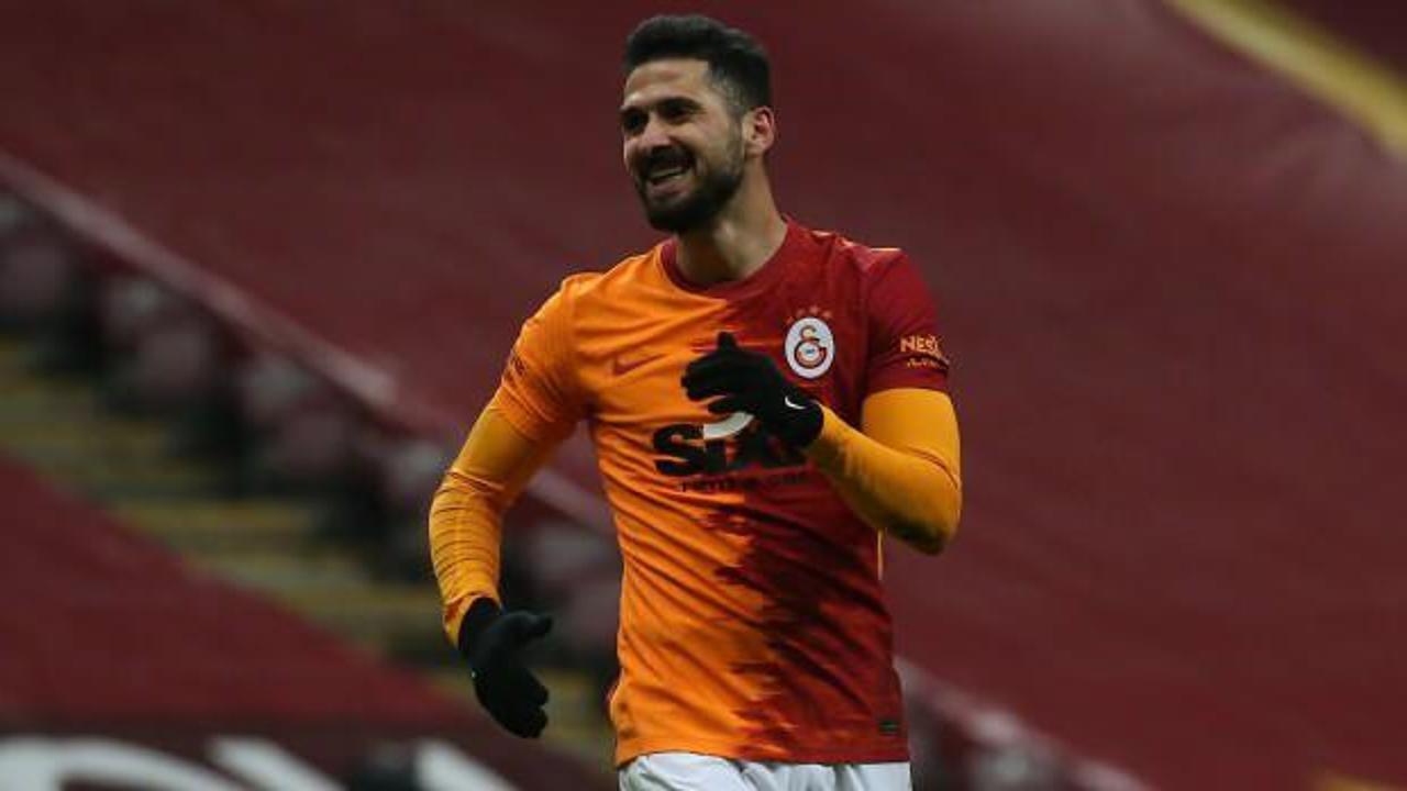 Fatih Terim, Emre Akbaba'nın biletini kesti