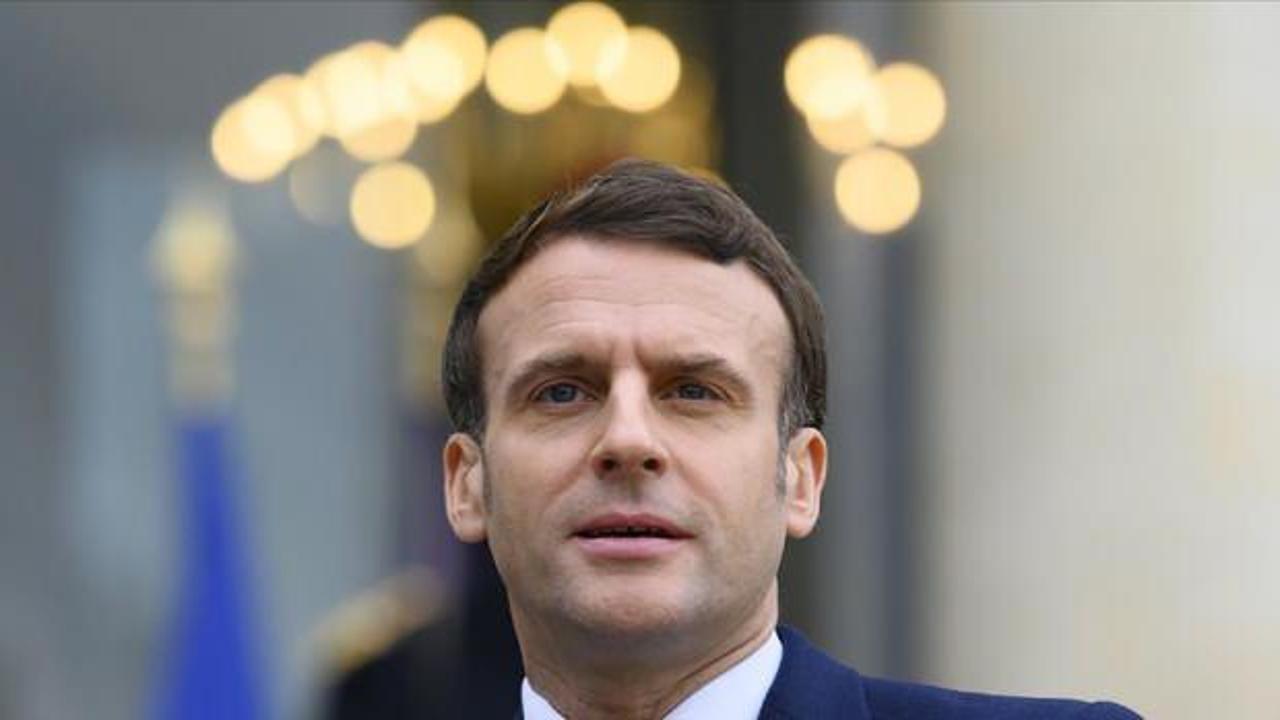 Fransa Cumhurbaşkanı Macron'dan, Paris Camisi'ne ziyaret