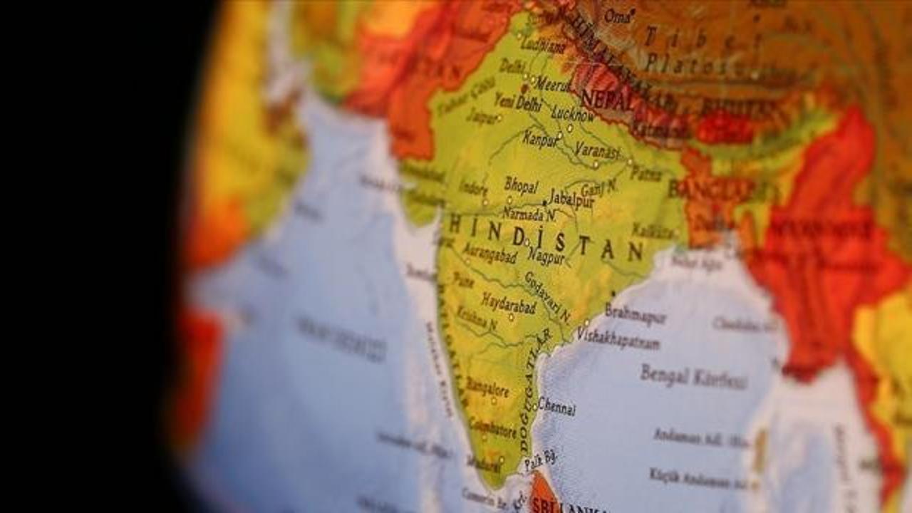 Hindistan'da tapınaktan su i&ccedil;en M&uuml;sl&uuml;man &ccedil;ocuk, Hindu'nun saldırısına uğradı