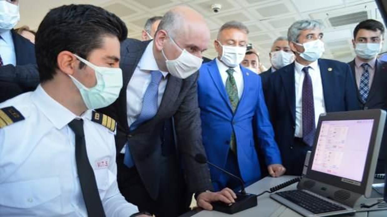 Bakan Karaismailoğlu: Ankara-İzmir arası 3.5 saate düşecek