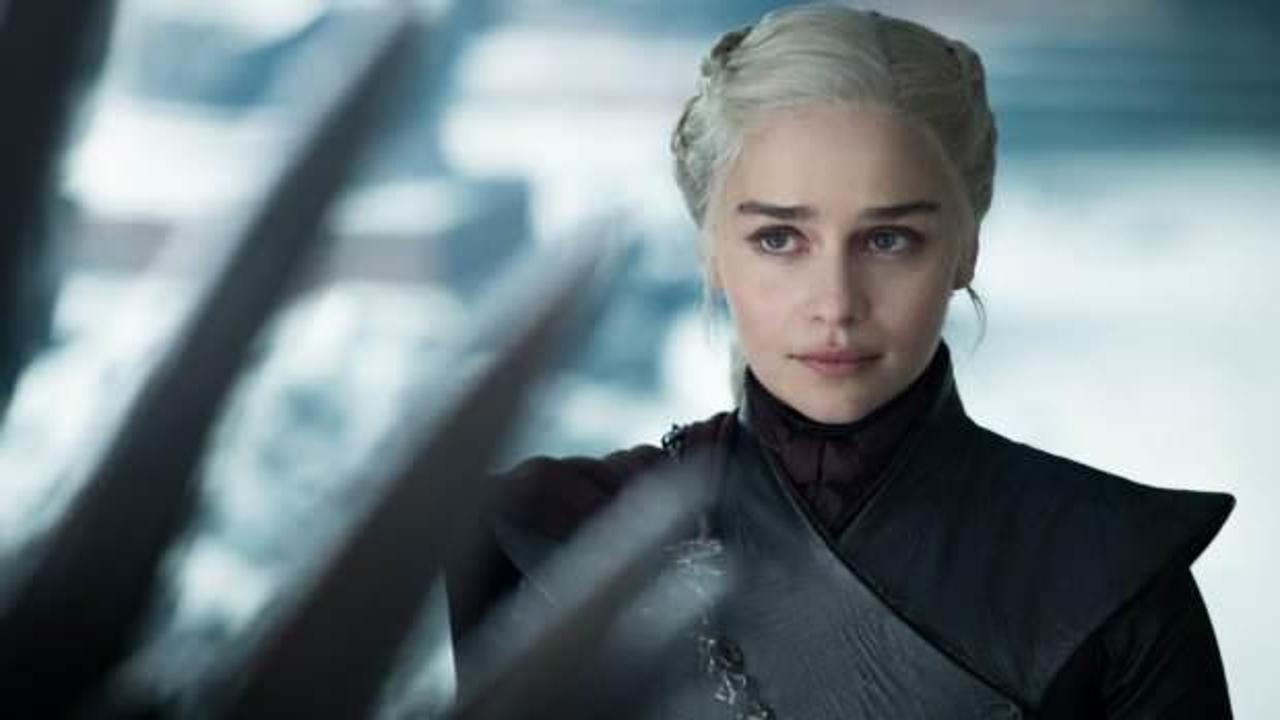 Game of Thrones'ın yıldızı Emilia Clarke'tan Suriye mesajı