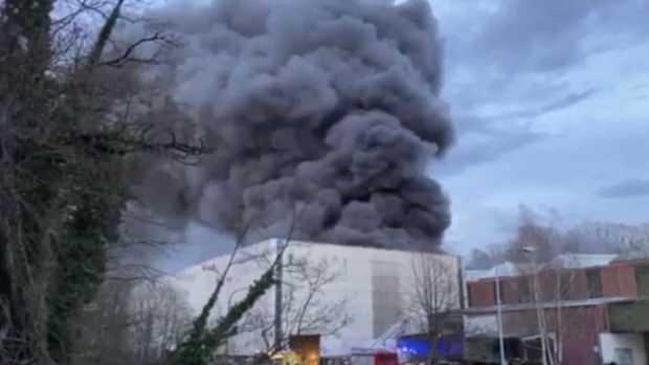 Almanya’da Türk şirkete ait dev fabrikada yangın