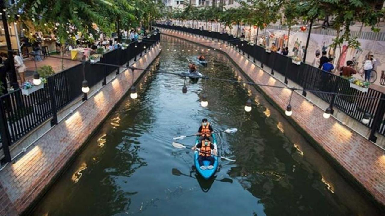 Bangkok’un tarihi su yolu kirlilikten kurtarıldı, ziyaretçilerin ilgi odağı oldu