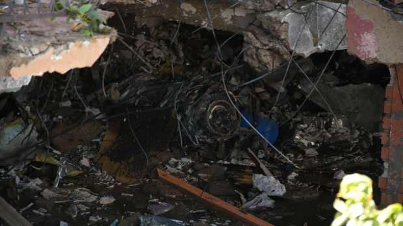 Bolivya’da askeri eğitim uçağı evin üzerine düştü: 1 ölü
