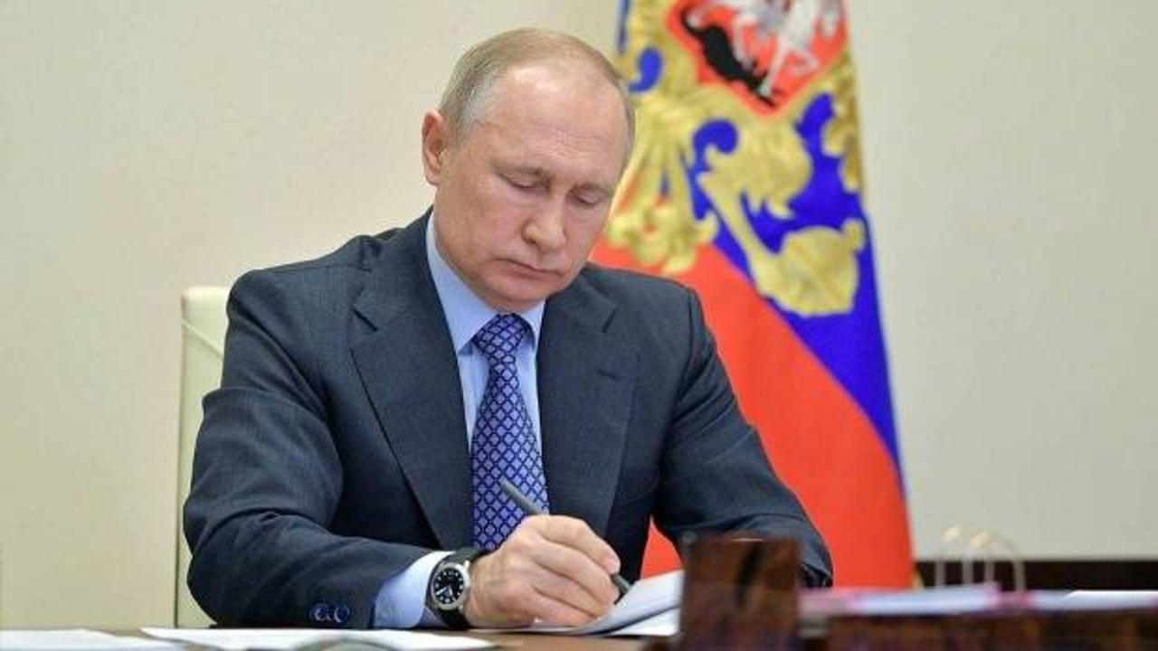 Putin yerli yazılım yasasını onayladı