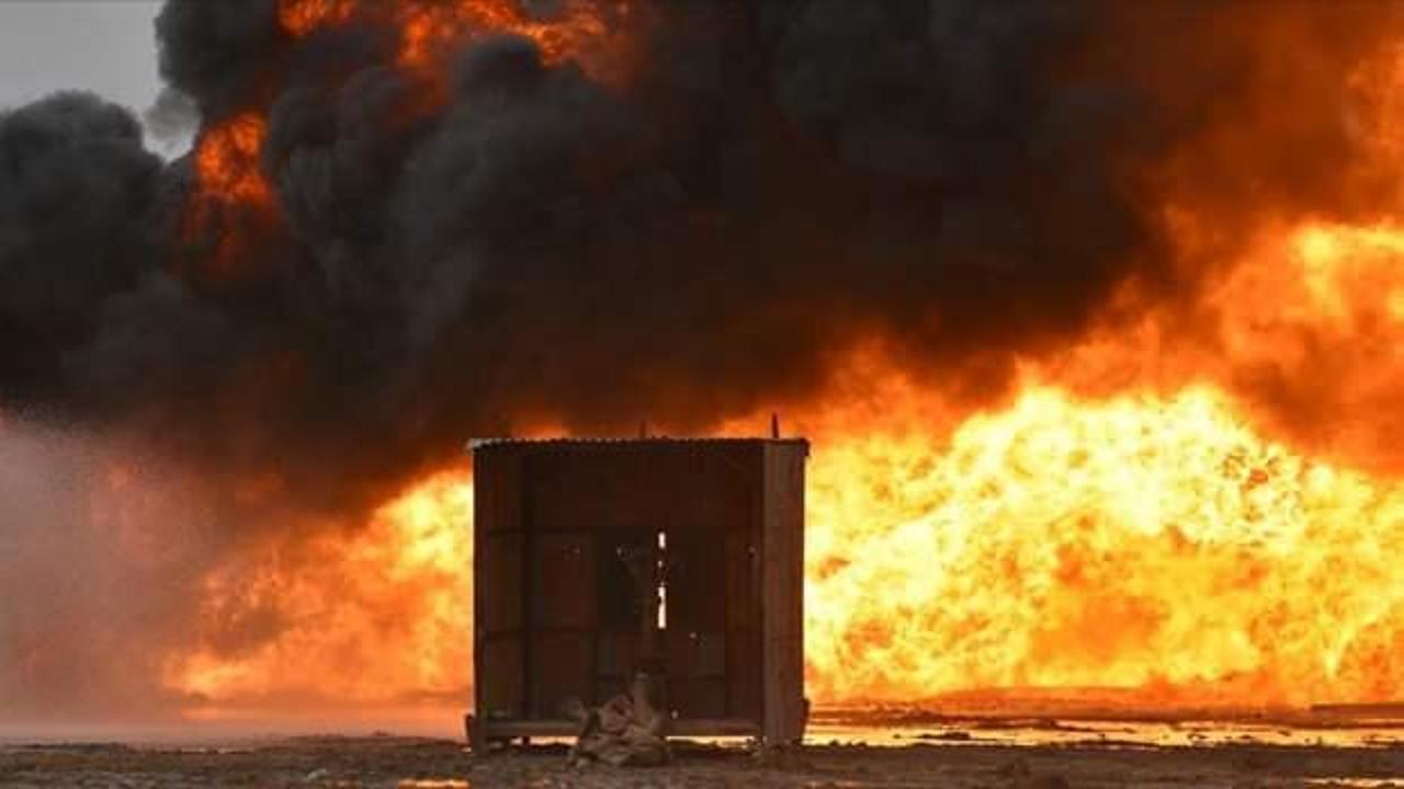 Suudi Arabistan'a düşen roket mermisi, petrol tesisinde yangına neden oldu
