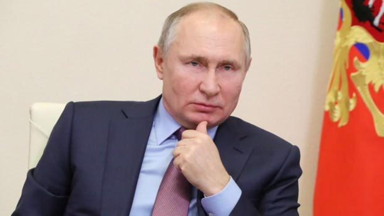 Putin'le görüşebilmek için karantinaya girdi