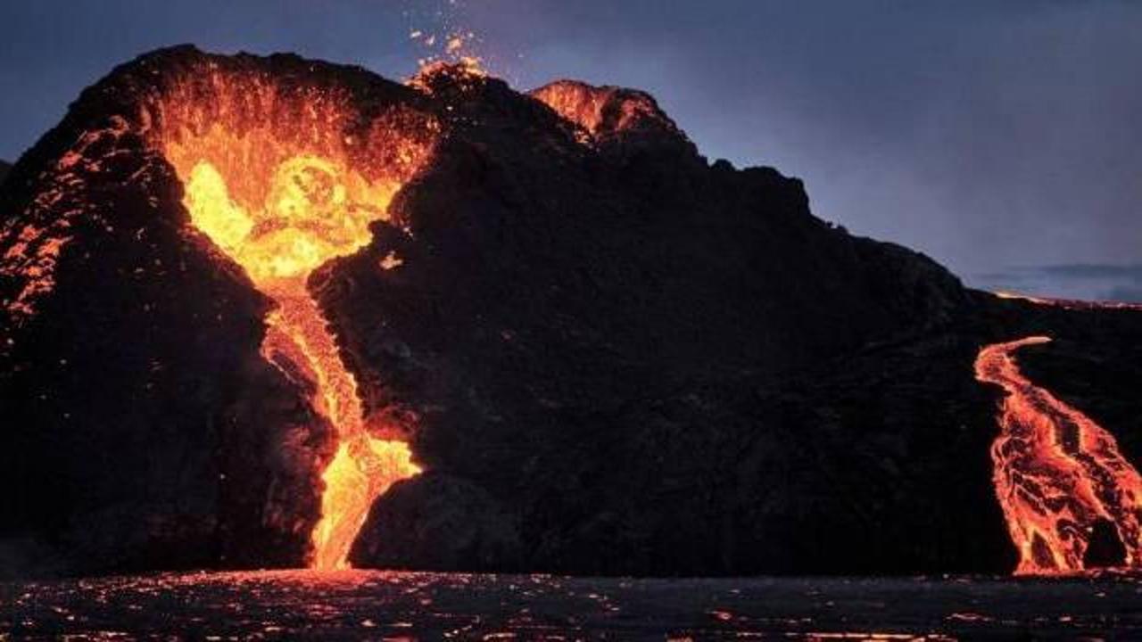 Japonya'da Otake Yanardağı'nda patlama