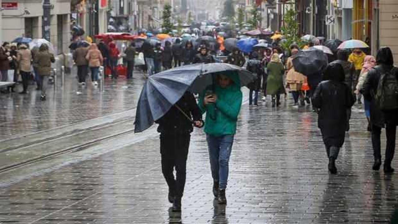 Sıcaklık d&uuml;ş&uuml;yor, sağanak yağış geliyor
