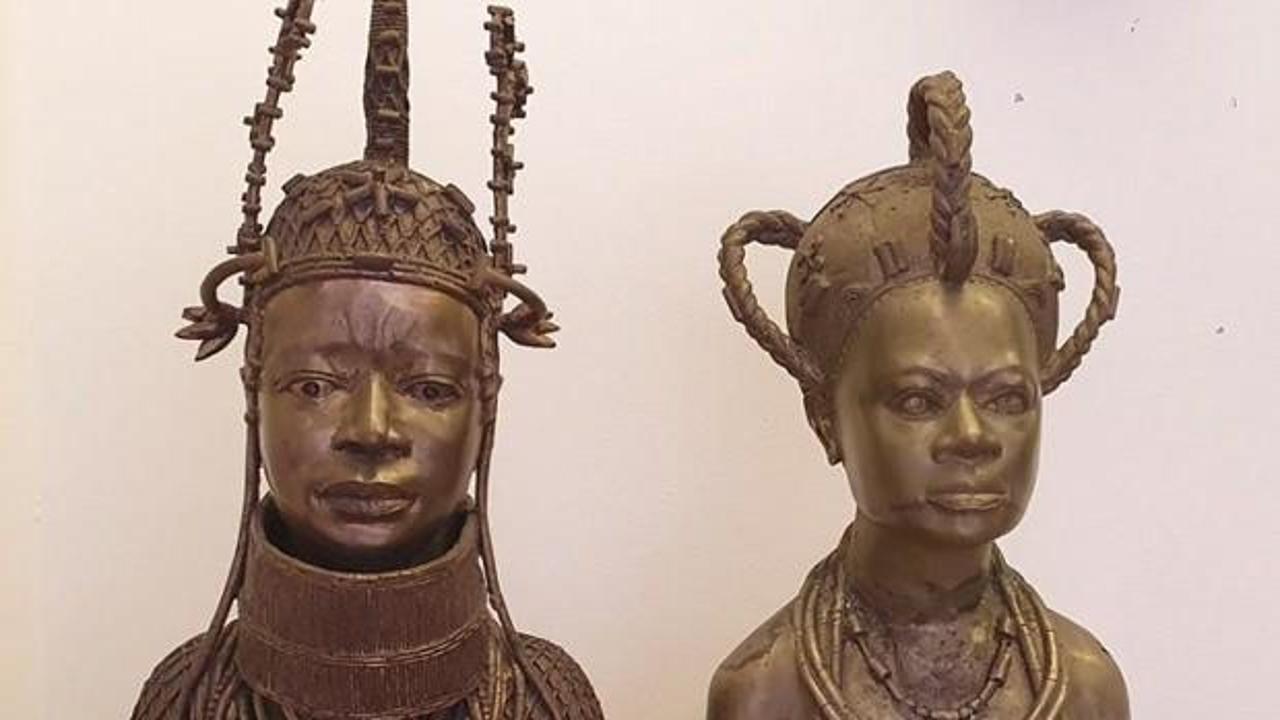 İngiliz kilisesi, Benin Krallığı dönemine ait iki bronz heykeli Nijerya'ya iade edecek
