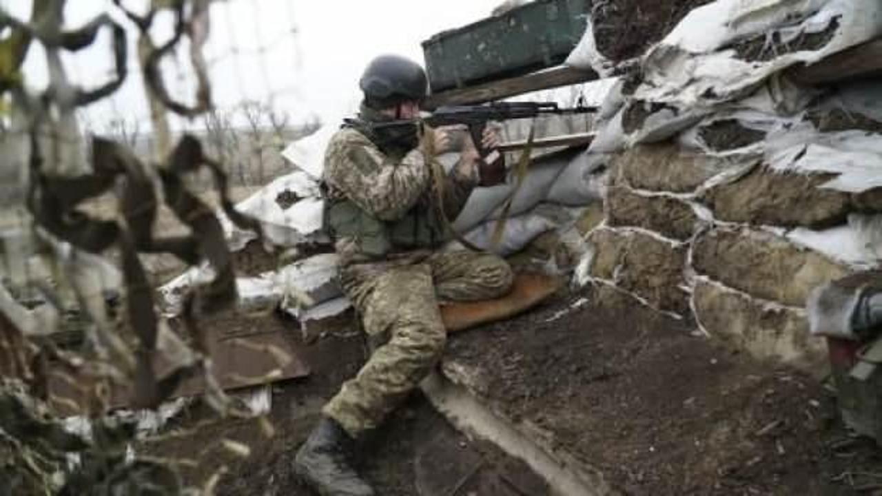 Kaos büyüyor: Ukrayna’da 1 asker hayatını kaybetti