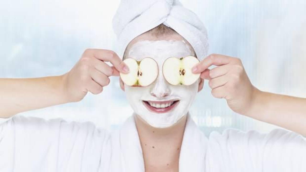 Elma maskesinin cilde faydaları nelerdir? Elma maskesi ne işe yarar? 