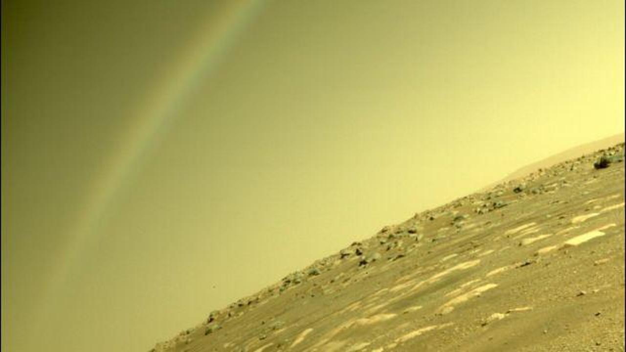 Mars'ta gökkuşağı var mı? Uzmanlar açıkladı