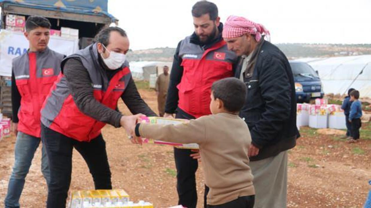 Sadakataşı İdlibli mültecilere Ramazan yardımı ulaştırdı