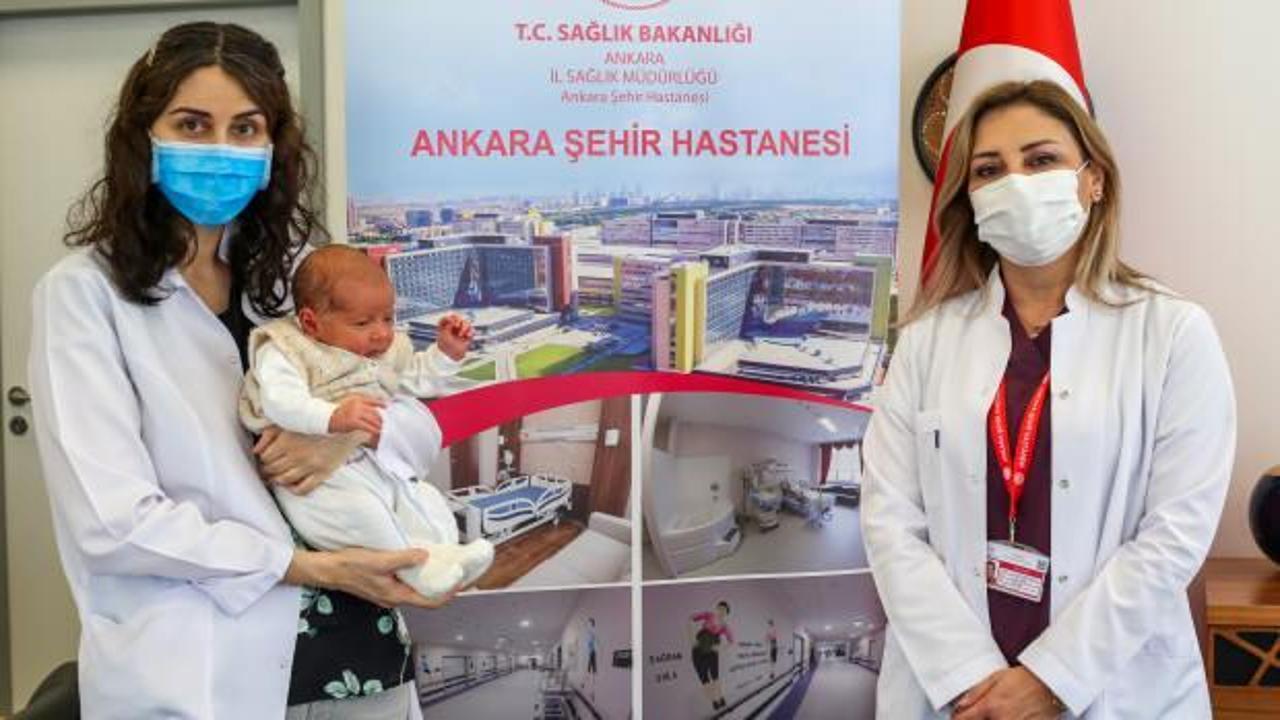 Doktor annesi hamileyken aşı oldu, oğlu Türkiye'nin antikorlu doğan ilk bebeği oldu!
