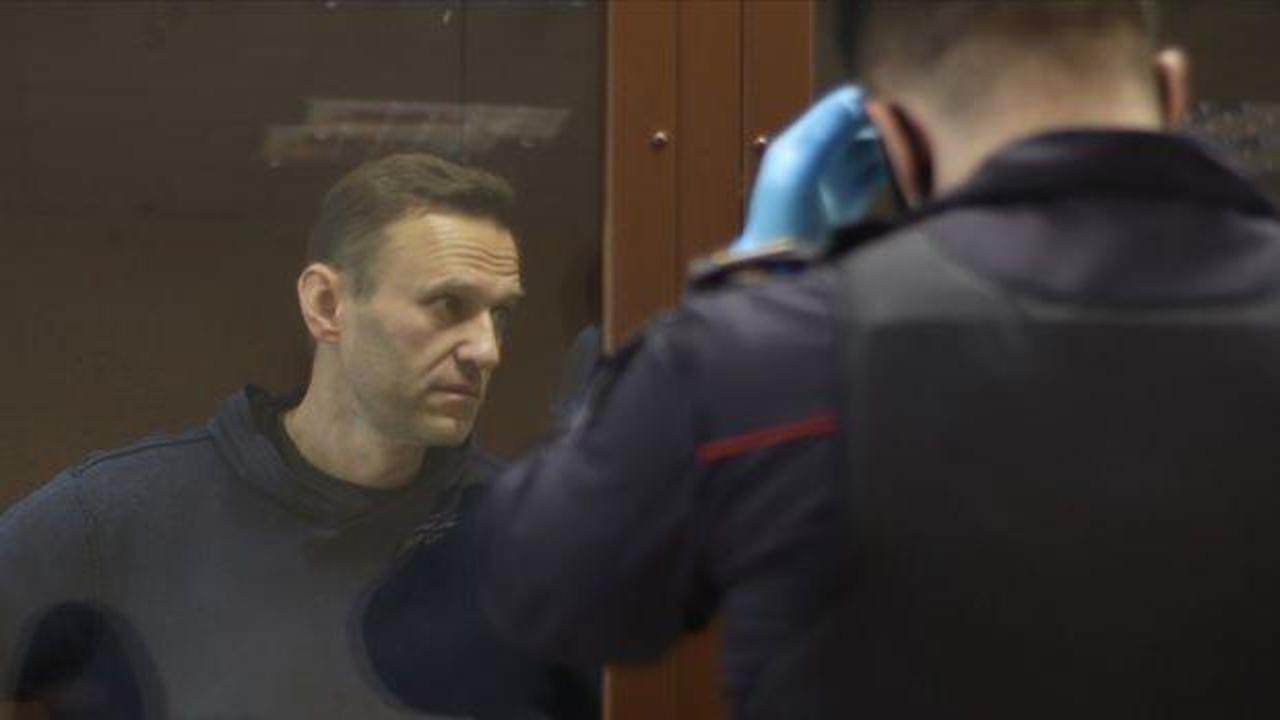 AB, Rus muhalif Aleksey Navalnıy'ın tedavisi için Rusya'ya çağrıda bulundu