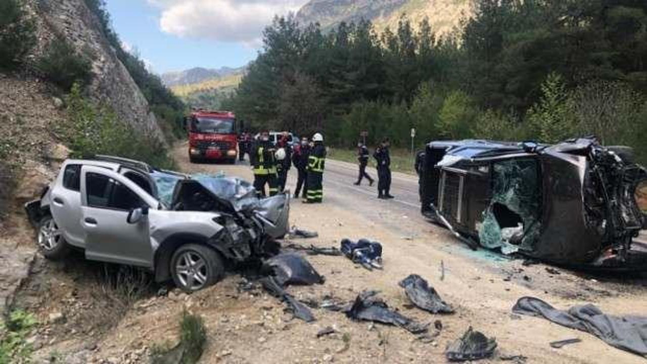 Adana’da feci kaza: 3 ölü, 3 yaralı