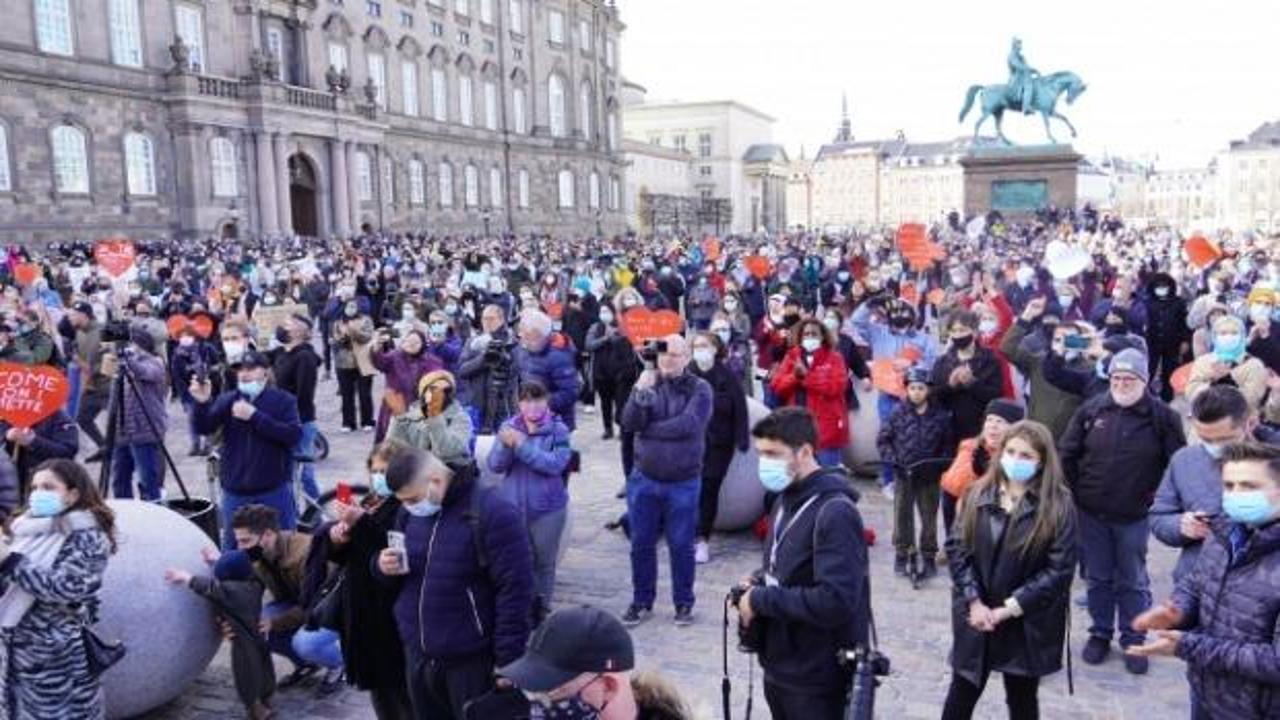 Danimarka’da, Suriyeli mültecilerin gönderilmesi protesto edildi