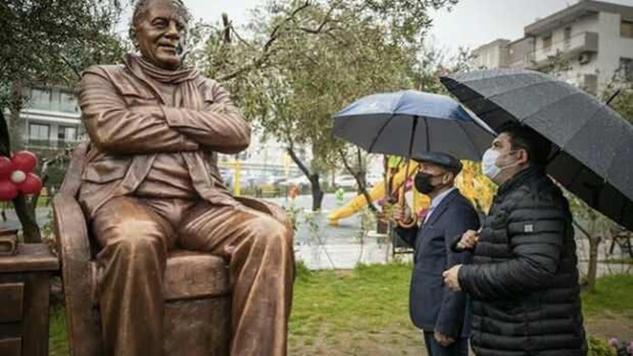 İzmir Büyükşehir Belediyesi'nden 'Kaç heykel yaptık' ihalesi