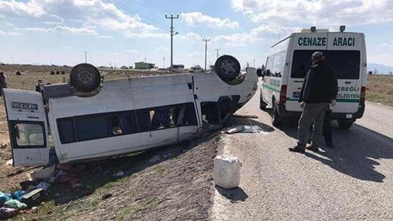 Konya'da işçileri taşıyan minibüs takla attı: 2 ölü, 6 yaralı