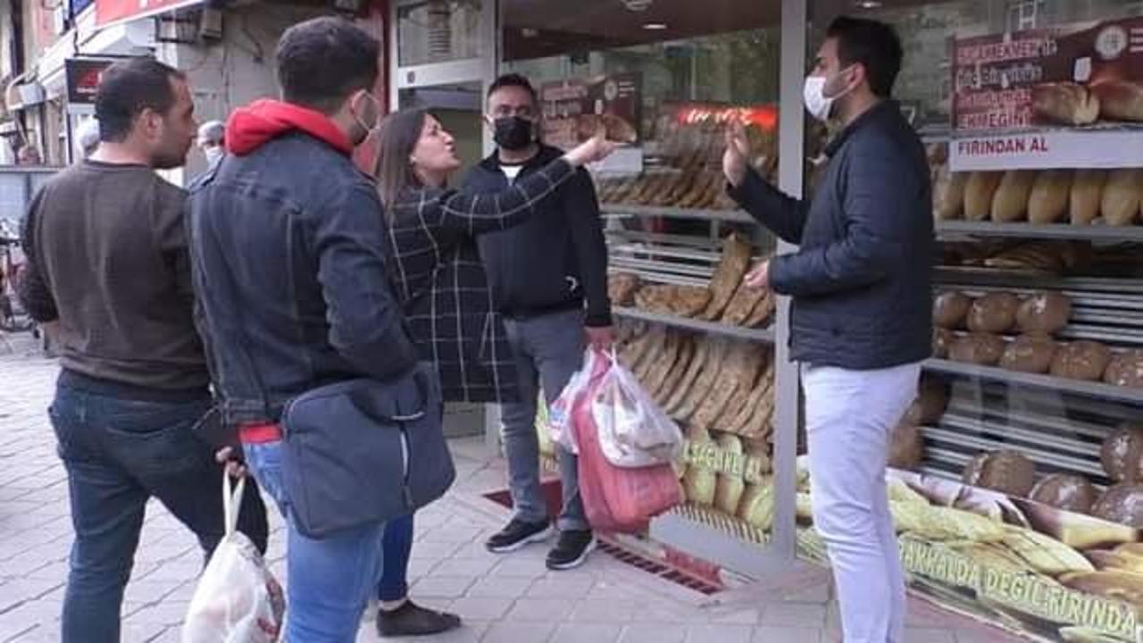 Pide kuyruğunda maske tartışması