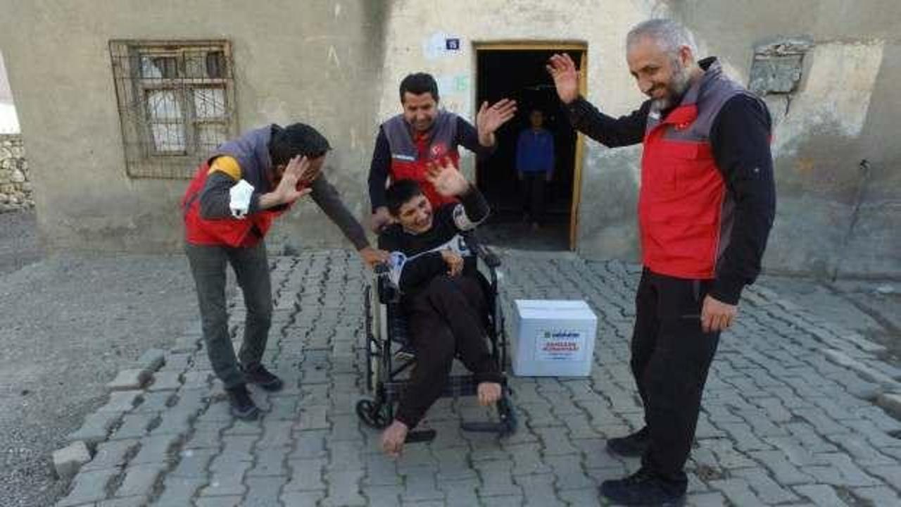 Sadakataşı Türkiye'de 8 bin aileye Ramazan yardımı ulaştırdı