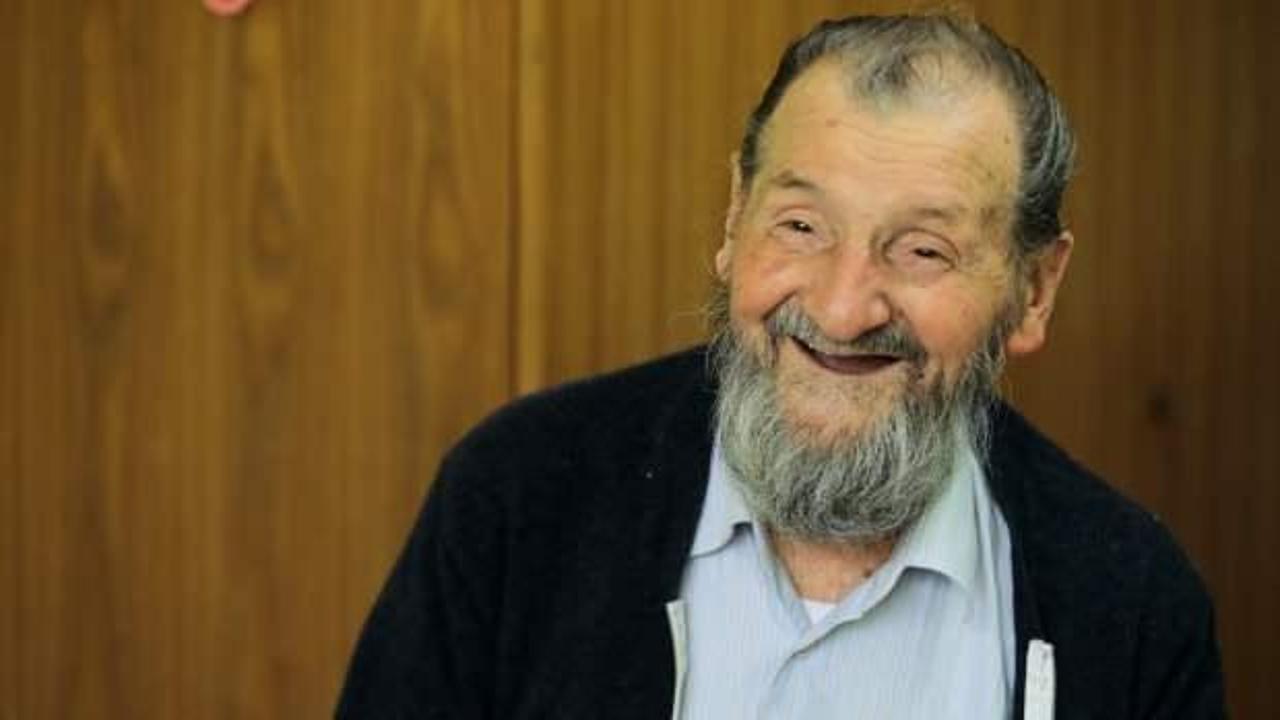 92 yaşındaki Himzo dede, ramazanı buruk yaşıyor