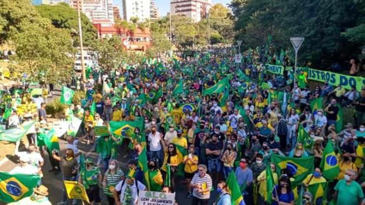Brezilya’da Bolsonaro destekçileri sokağa indi
