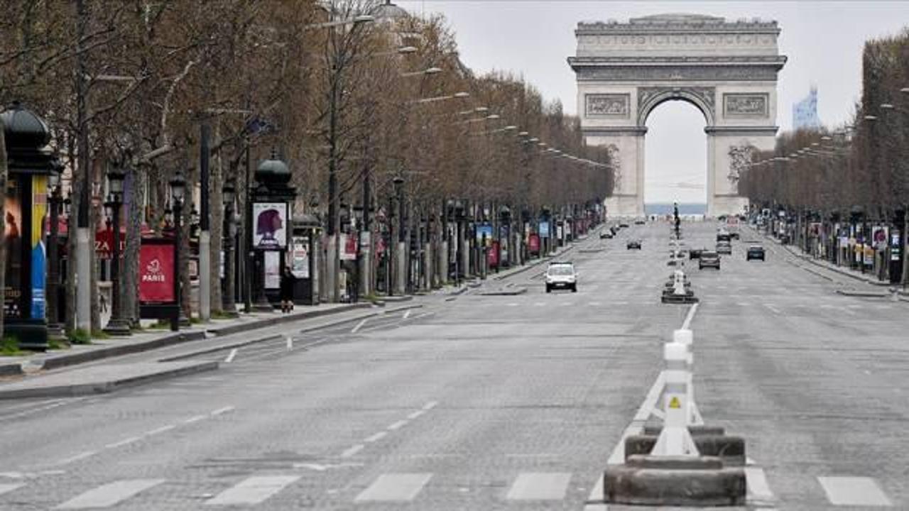 Fransa’da son 24 saatte 2 bin 204 yeni vaka
