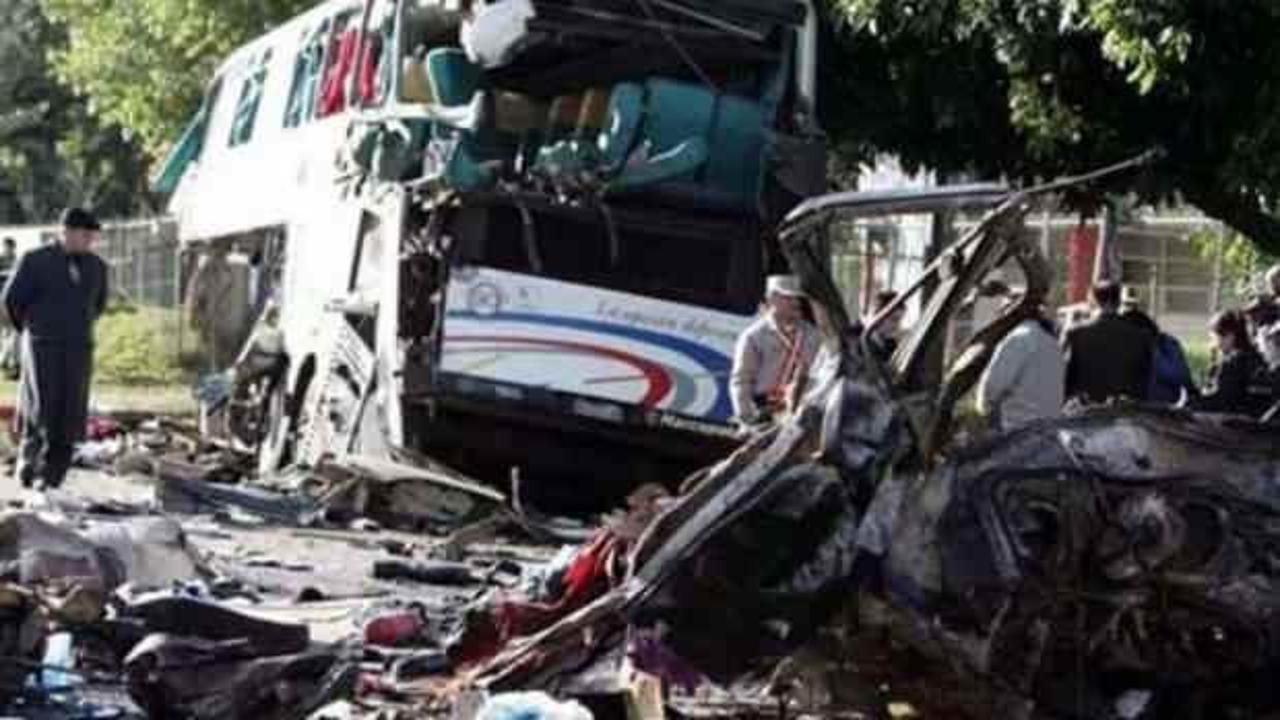 Haiti’de otobüs ile minibüs çarpıştı: 21 ölü, 30 yaralı
