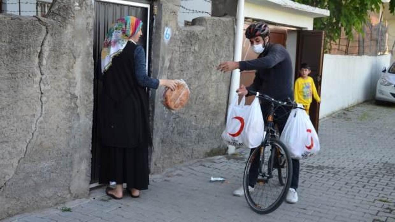 Ramazan ayında iyiliğe pedal çeviriyorlar