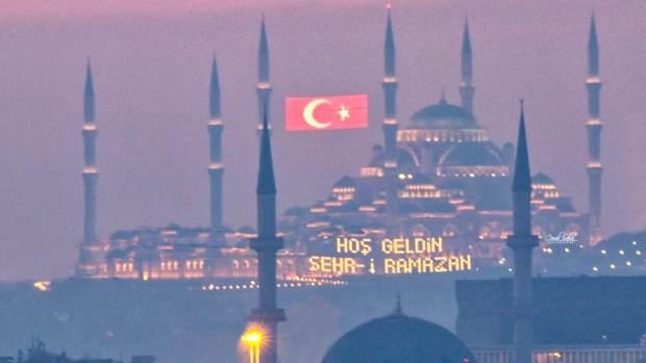 Taksim Camii, Çamlıca Camiisi’ni selamladı
