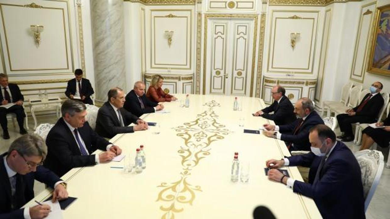 Sergey Lavrov, Paşinyan'la bir araya geldi. Masada Karabağ konusu var
