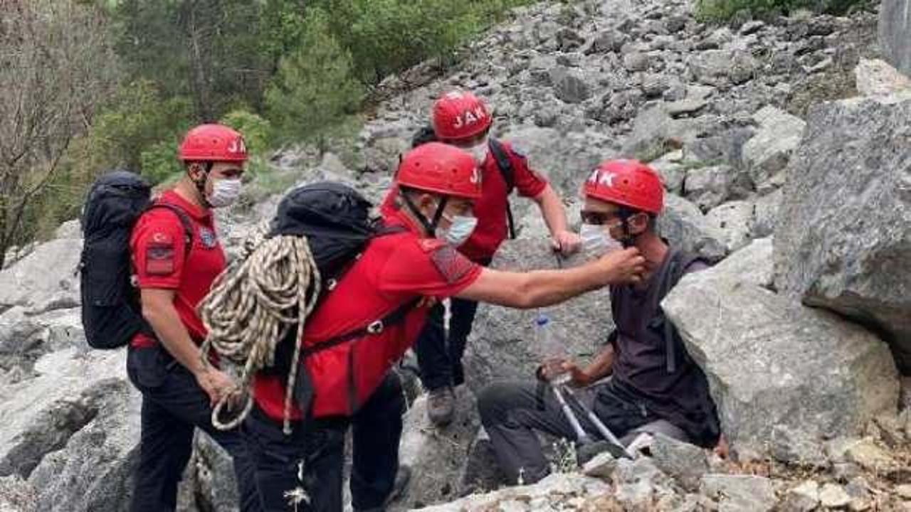 Antalya'da kaybolan İtalyan turisti jandarma buldu