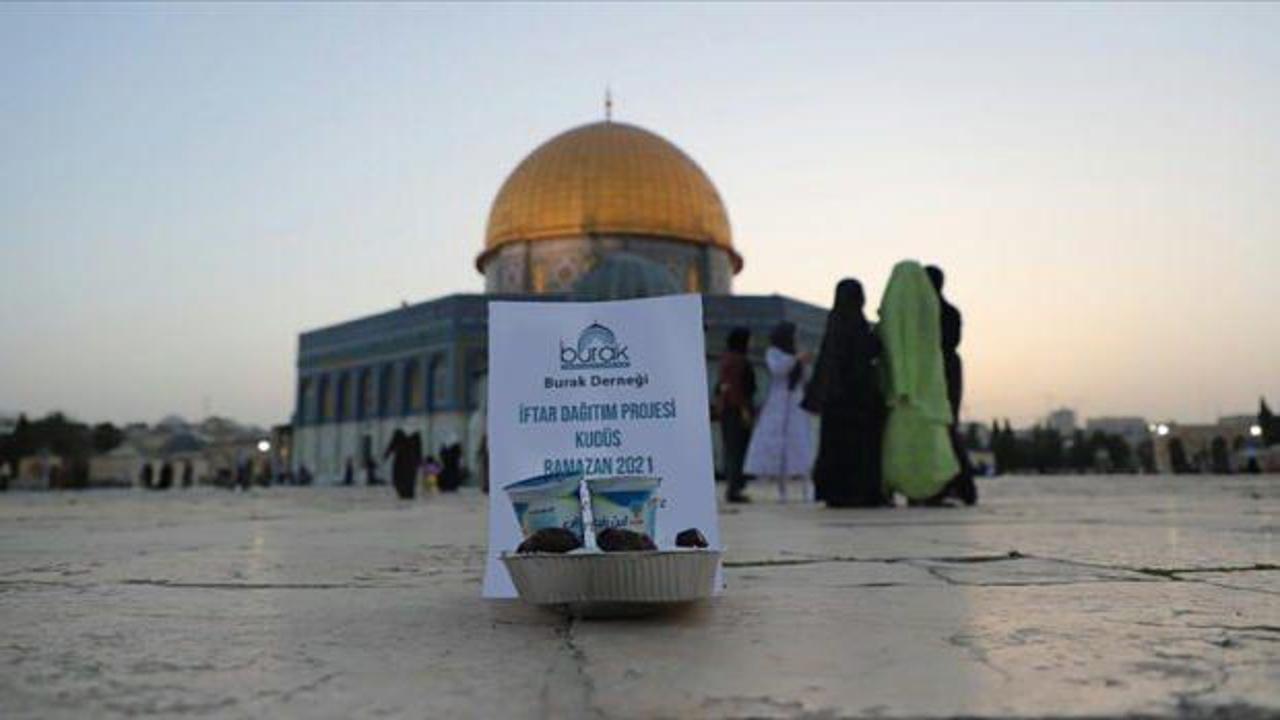 Burak Derneği Kudüs'te ramazan yardımlarına devam ediyor