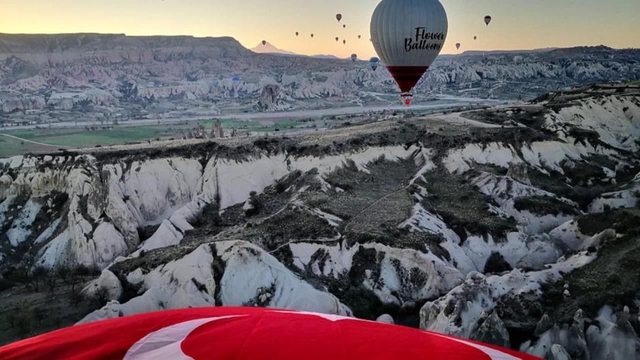 Kapadokya'yı nisanda 74 bin turist ziyaret etti