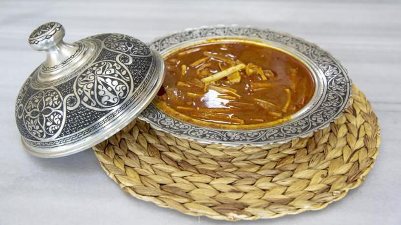 Meftune yemeğinin olmazsa olması: Sumak ve sarımsak