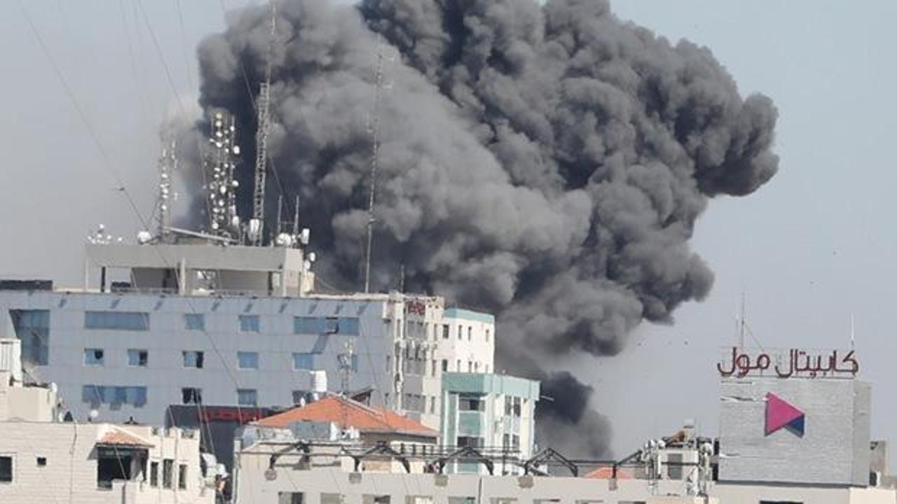 ABD basını AP ve Aljazeera'nın ofislerinin bombalanmasını böyle gördü