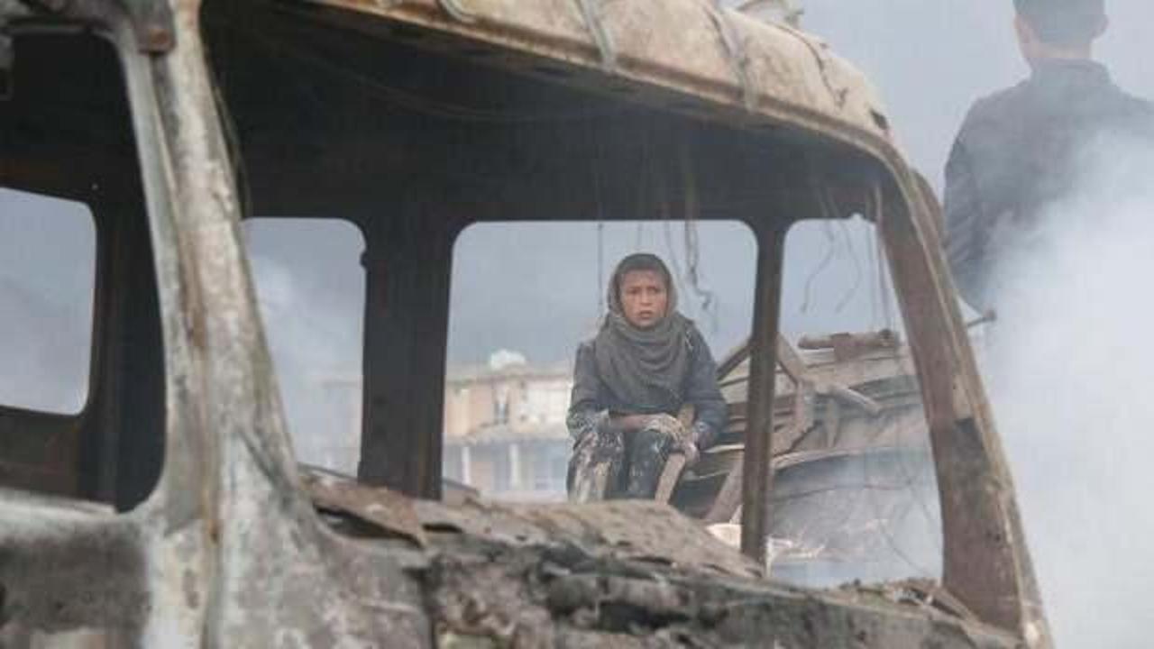 Afganistan'da bayram kana bulandı: Cuma çıkışı bombalı saldırı