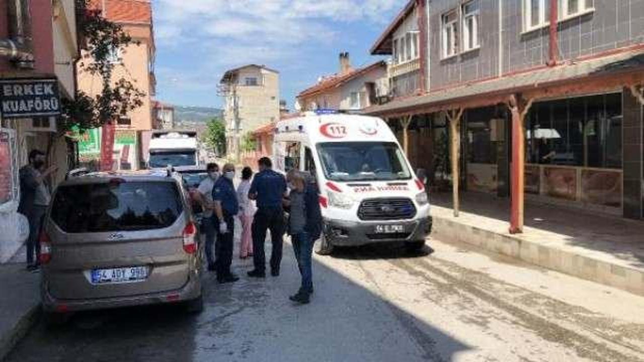 Bisikletli tacizci, tepki g&ouml;steren kişiyi bı&ccedil;akladı!