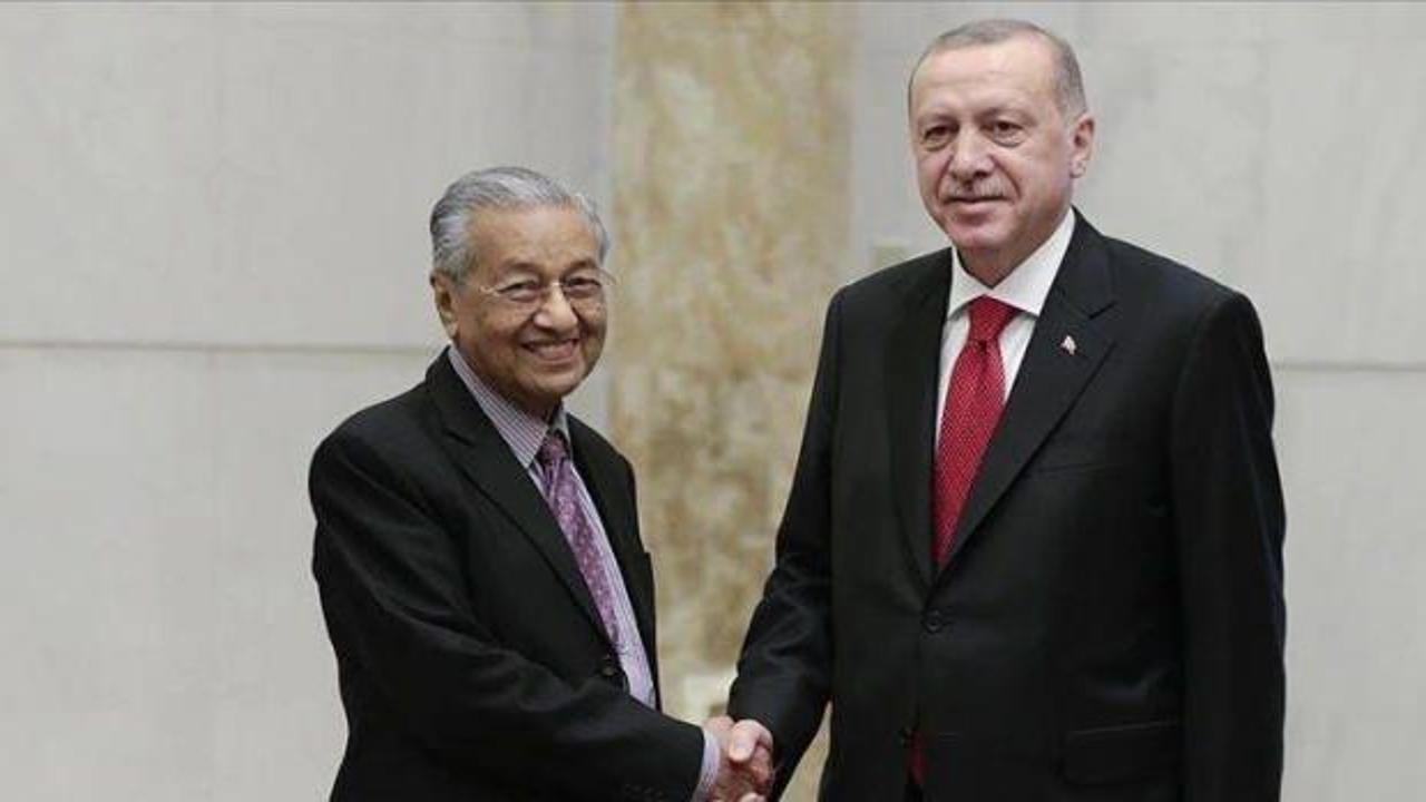 Cumhurbaşkanı Erdoğan Malezya’nın eski Başbakanı ile görüştü