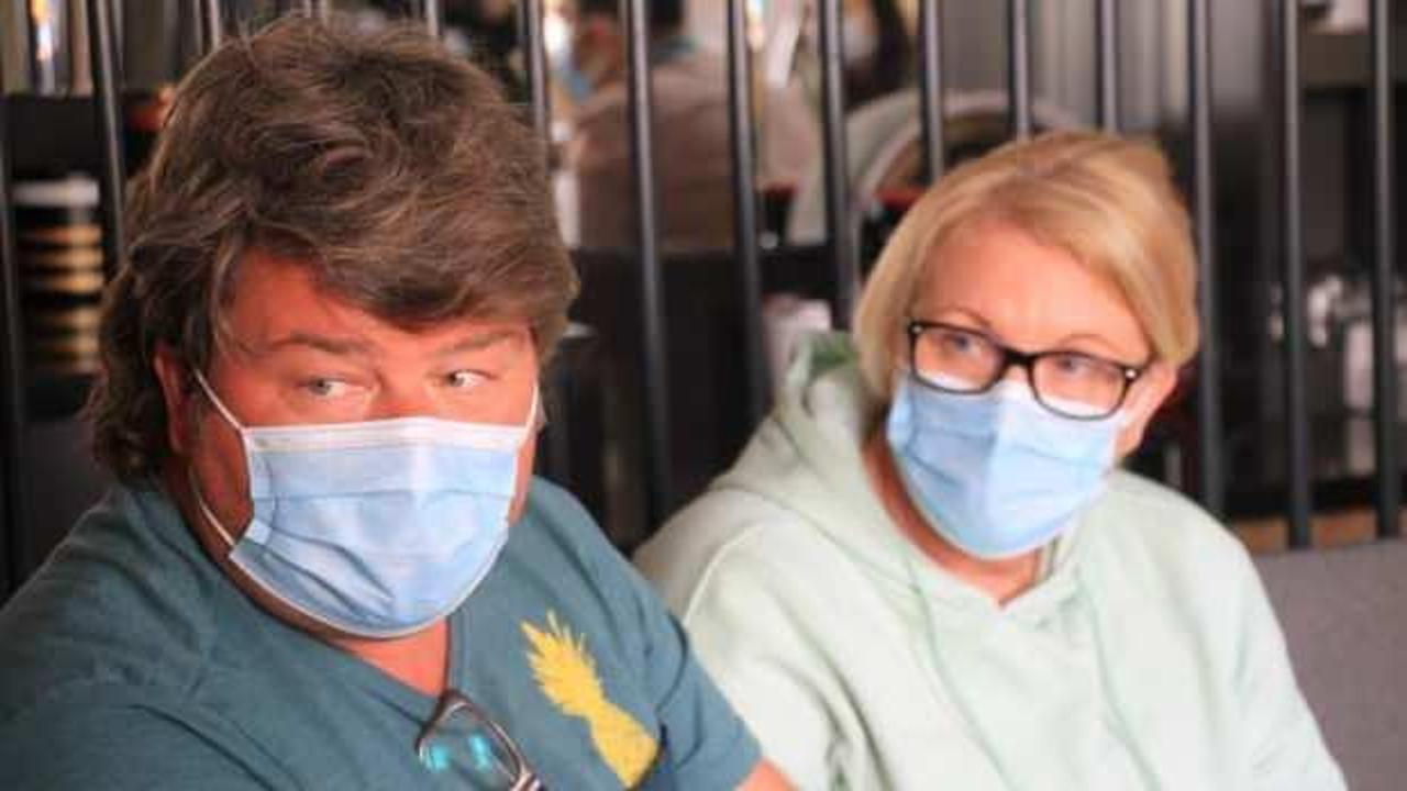 Alman çift Türk doktorların başarısını duydu, ameliyat için Elazığ'a geldi