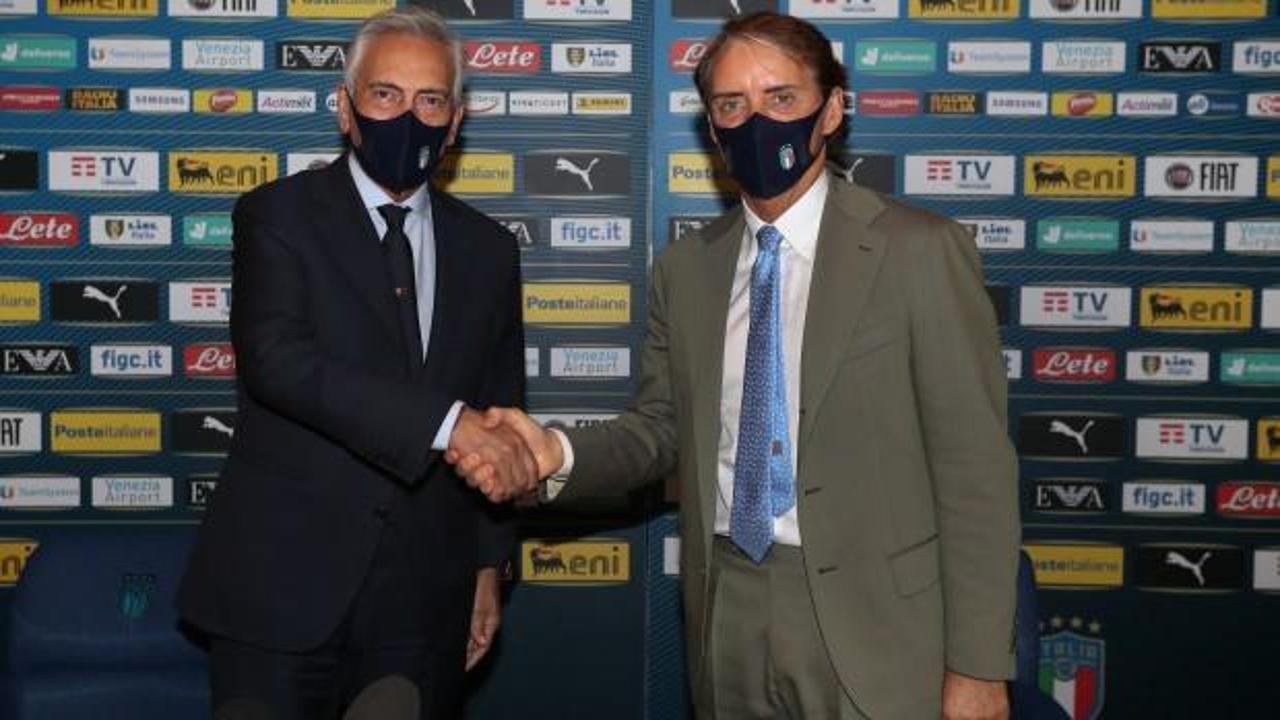 İtalya, Mancini'nin sözleşmesini uzattı