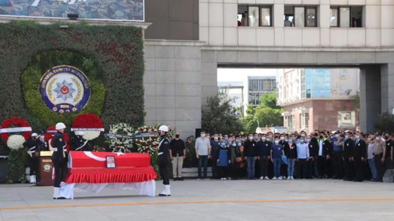 Şehit bekçi için İstanbul İl Emniyet Müdürlüğünde tören düzenlendi
