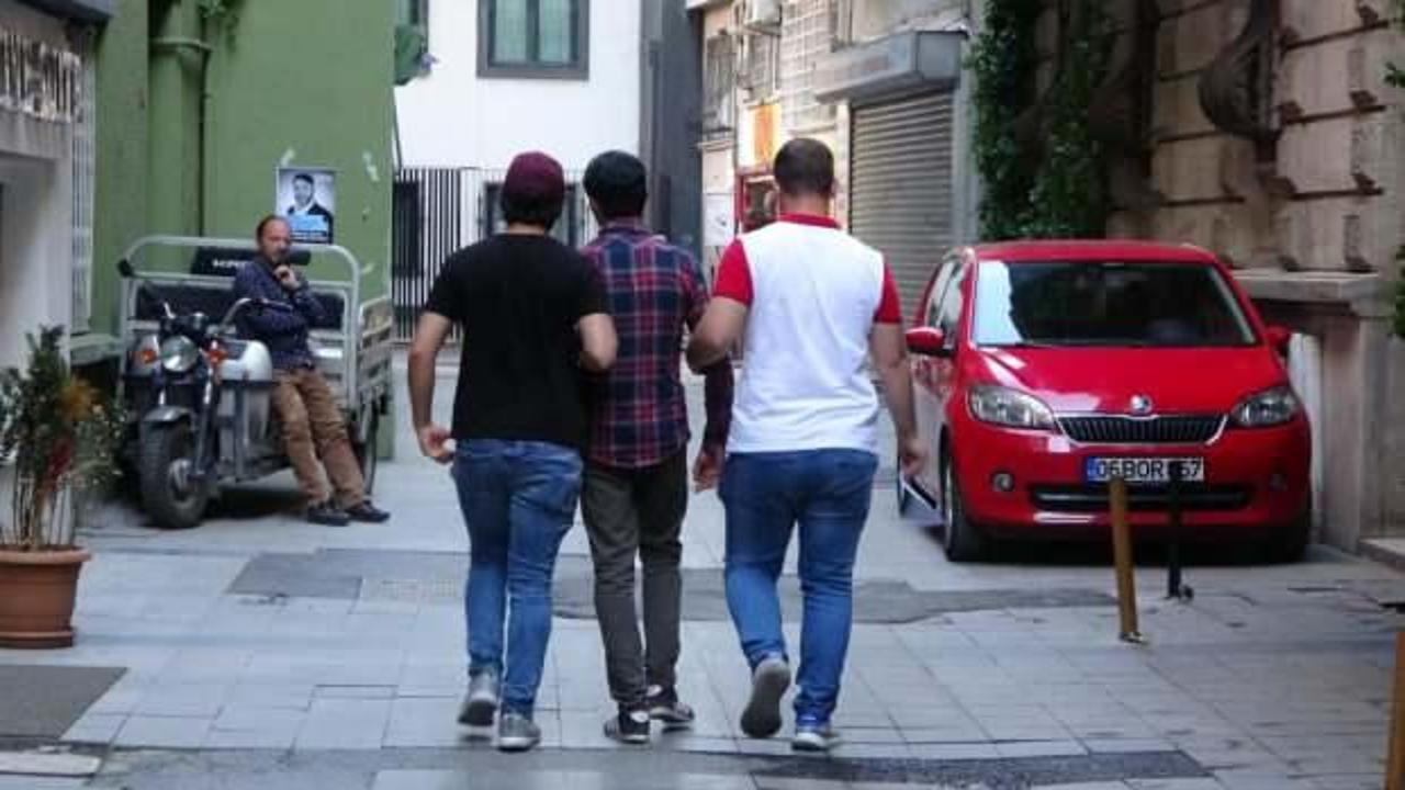Taksim’de turistin telefonunu çalan hırsız yakalandı